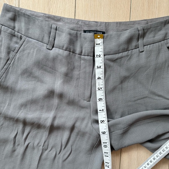 Eileen Fisher 100% Silk Crop Pants in Gray Size Small - Picture 3 of 13
